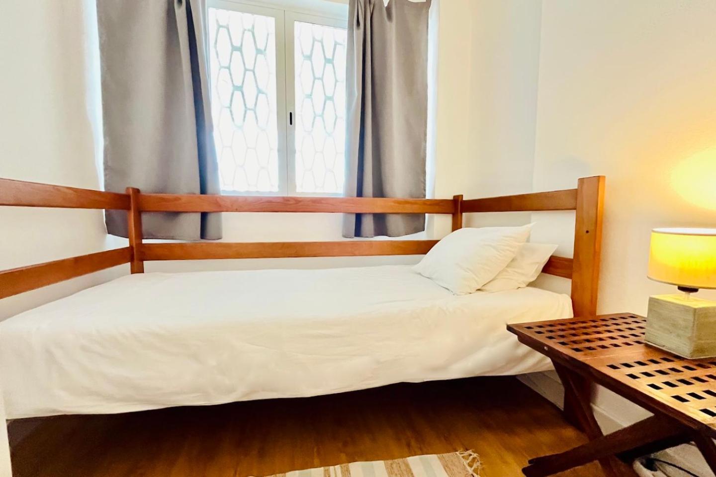 Apartamento Luciana - Beachside, Balcony, Sunset View เฟอร์เรล ภายนอก รูปภาพ