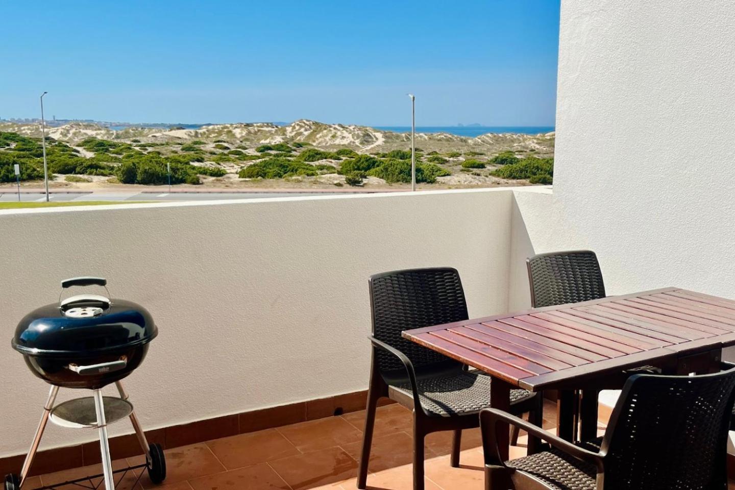 Apartamento Luciana - Beachside, Balcony, Sunset View เฟอร์เรล ภายนอก รูปภาพ